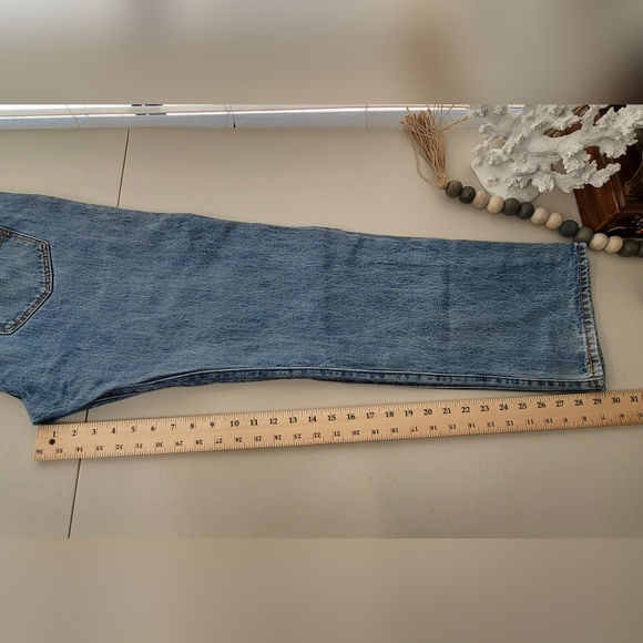 Levis 501 Jeans Men 36 Blue Straight Medium Wash Denim Button Fly Pants 36x30 - Picture 8 of 16